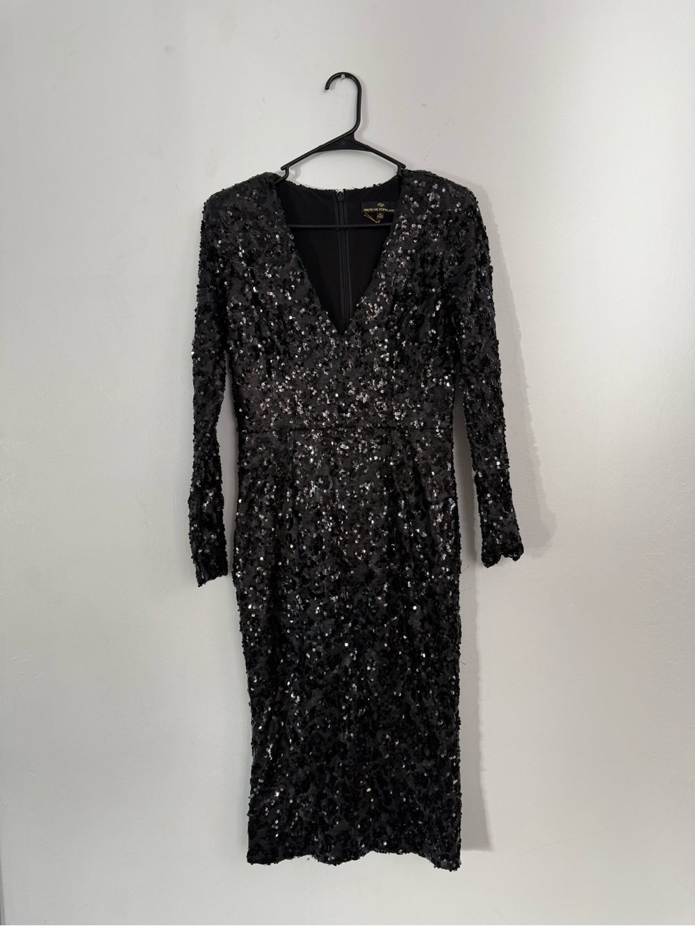 Dress the Population Black Sequin Long Sleeve V-Neck Sheath Dress